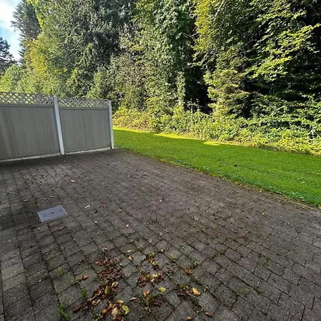Kilronan 3 Bed House On Castle Grounds Holiday home *