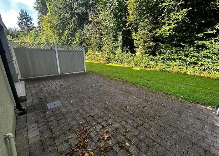 Kilronan 3 Bed House On Castle Grounds Ferienhaus *