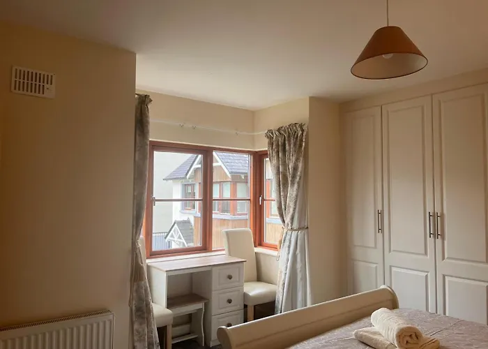 Kilronan 3 Bed House On Castle Grounds Vakantiehuis *